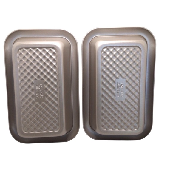 2pc Chicago Metallic Non-Stick Loaf Pans Rectangle Textured Bakeware - Picture 5 of 10